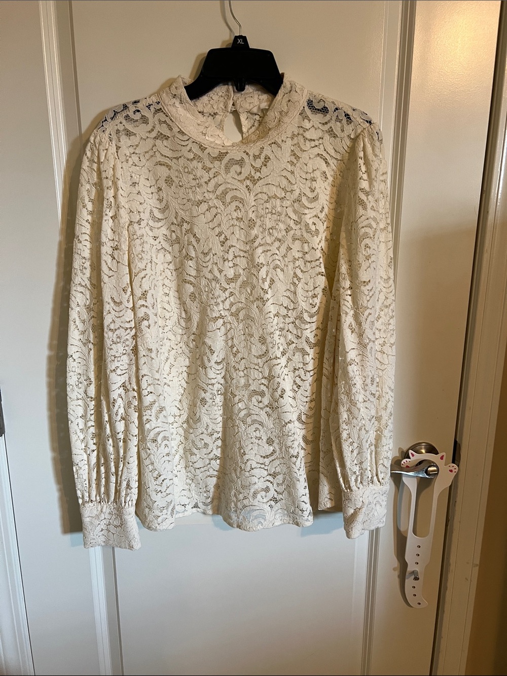 H&M Cream Lace Long-Sleeve Mock Neck Blouse